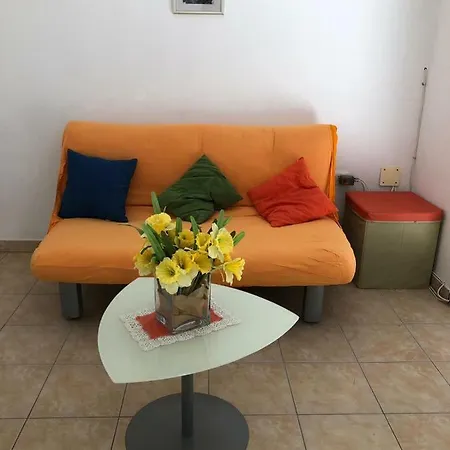 Studio-apartment Over The Sea Apartamento *